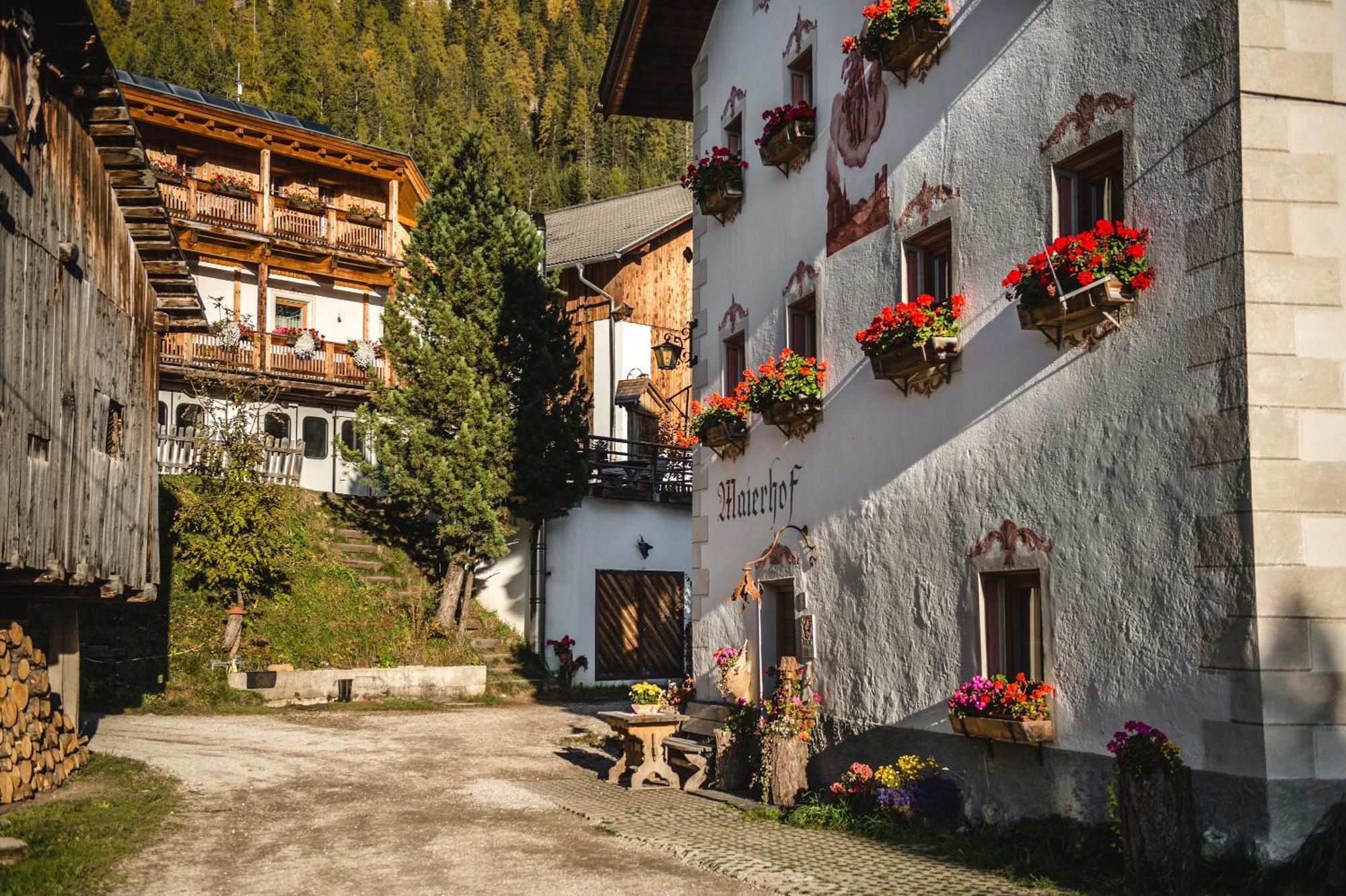 Maierhof Villa La Valle Exterior photo